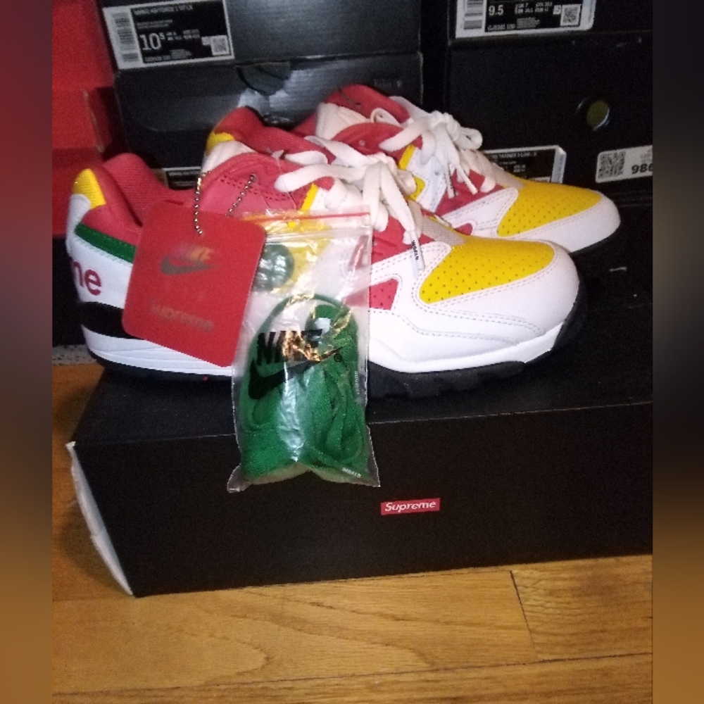 Supreme x Nike Air Bo Jackson Cross Trainer Low Men’s Size 9 Brand New In Box